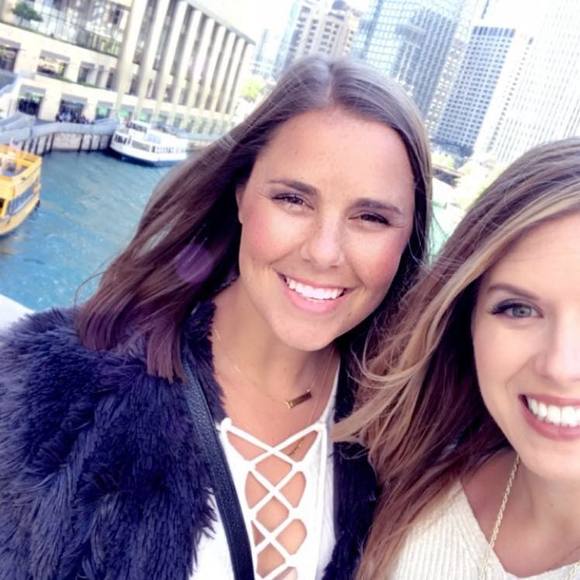 Meet your Posher, Sarah - Picture 1 of 1